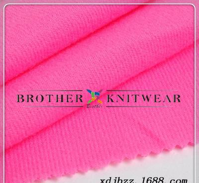 湖州廠家直銷各顏色各規(guī)格全滌圈絨布、拉毛布、邊綸布及天鵝絨產(chǎn)品介紹